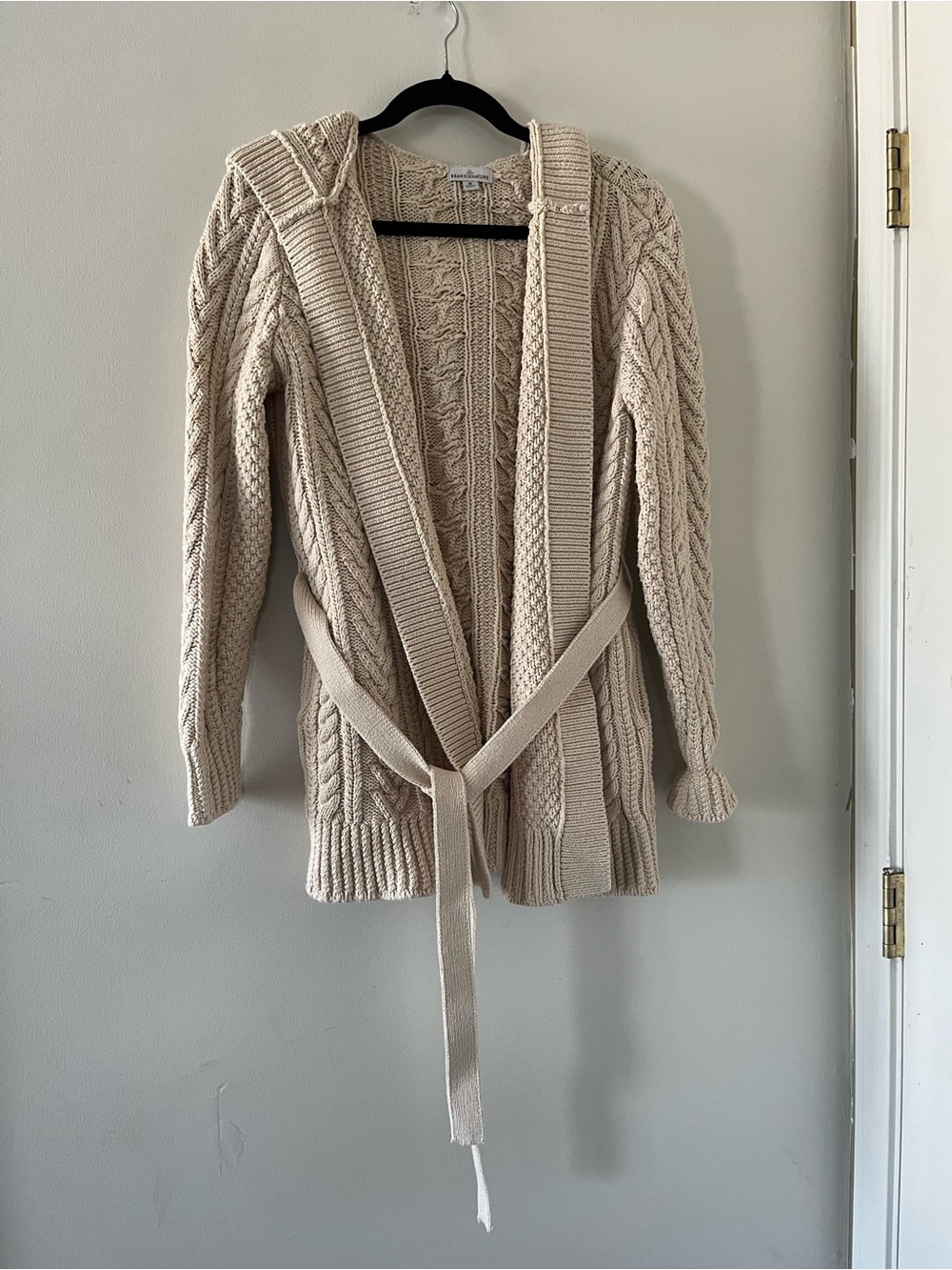 LL Bean Signature Cream Fisherman Cable Knit Cardigan Medium 100% Cotton Coastal
